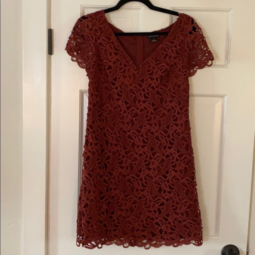 Club Monaco Lace Maroon Dress Size 4